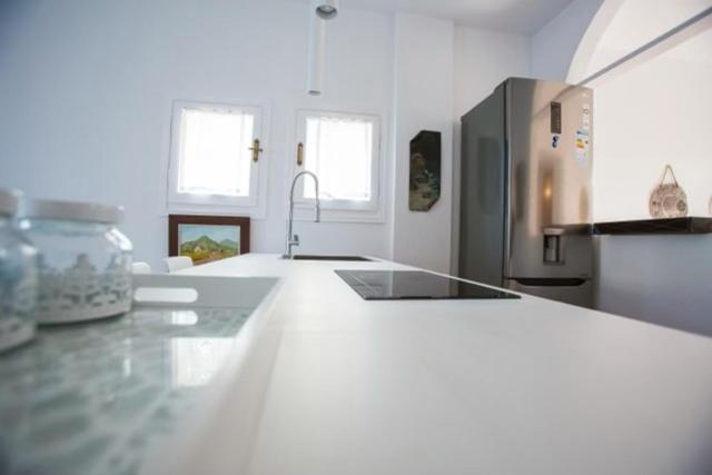 Apartament Άνετη Διαμονή 100 Μέτρα Από Τη Θάλασσα - Βάρκιζα Vári Zewnętrze zdjęcie